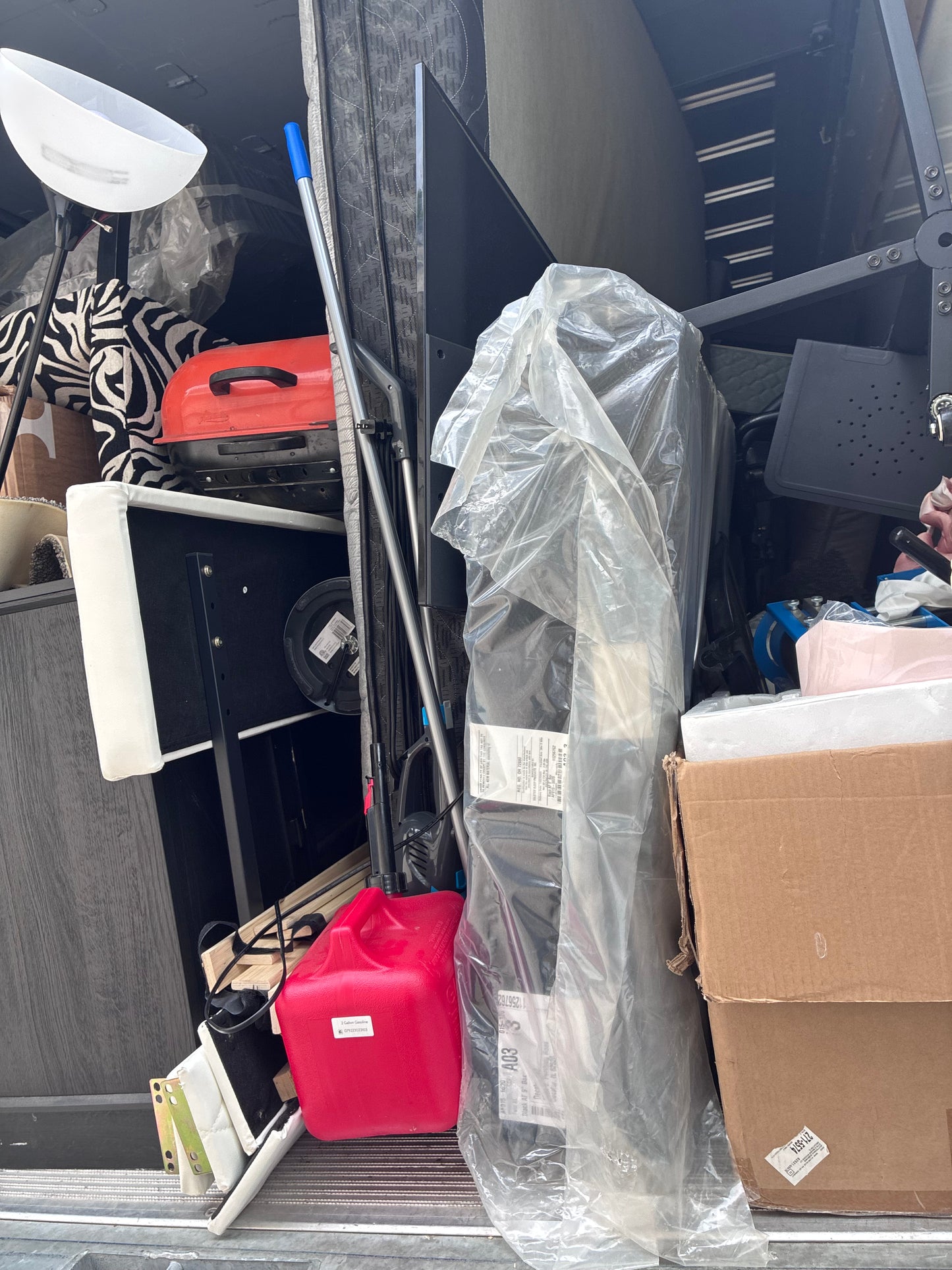 Moving or Trash removal Deposit